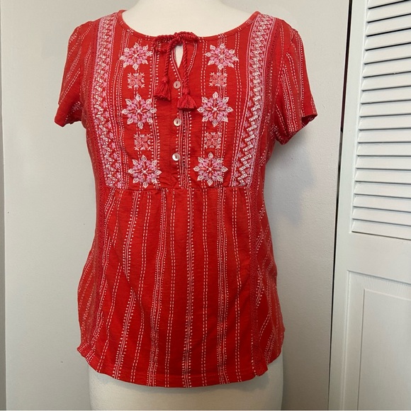 Beautiful Boho Embroidered Red Detailed Top - Picture 1 of 12